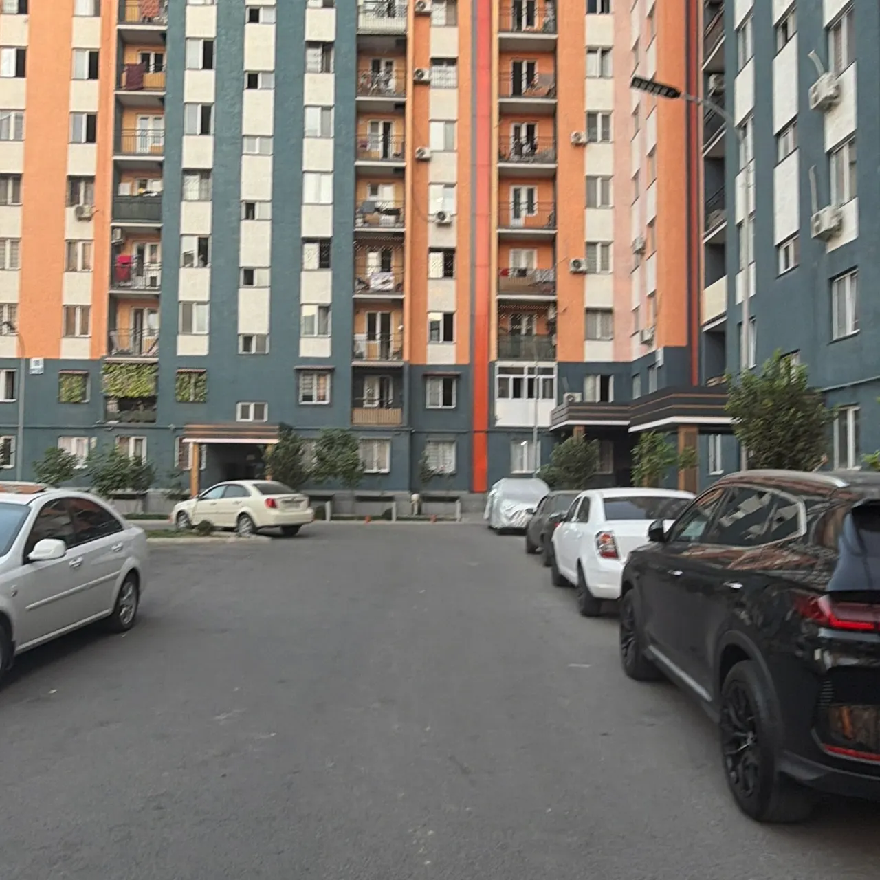 Продаётся 2-комнатная квартира, 53.5 м², 8/10 этаж — Бектемирский район