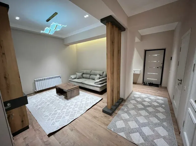 Сотилади 3 хонали квартира, 74 м² — Шайхонтоҳур тумани