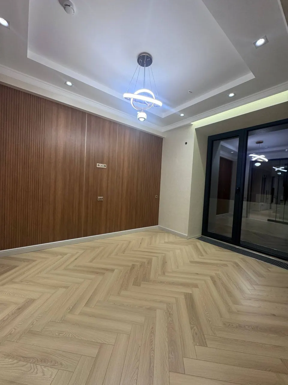 Продаётся 1-комнатная квартира, 33 м², 14/26 этаж — Шайхантахурский район