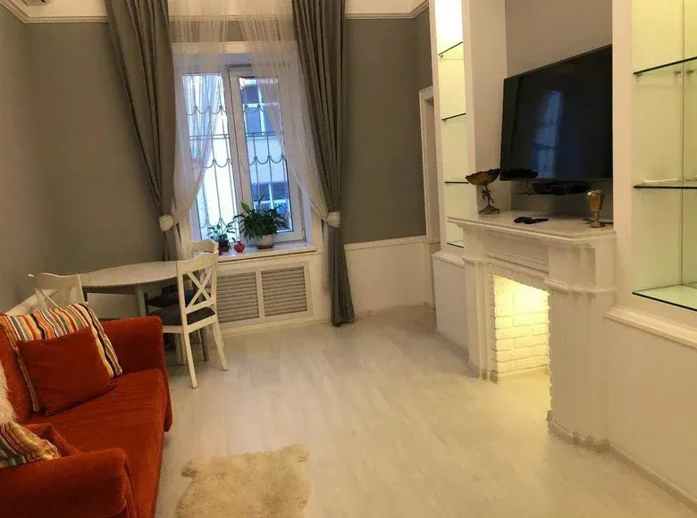Sotiladi 2 xonali kvartira, 54 m², 2/3 qavat — Shayxontohur tumani