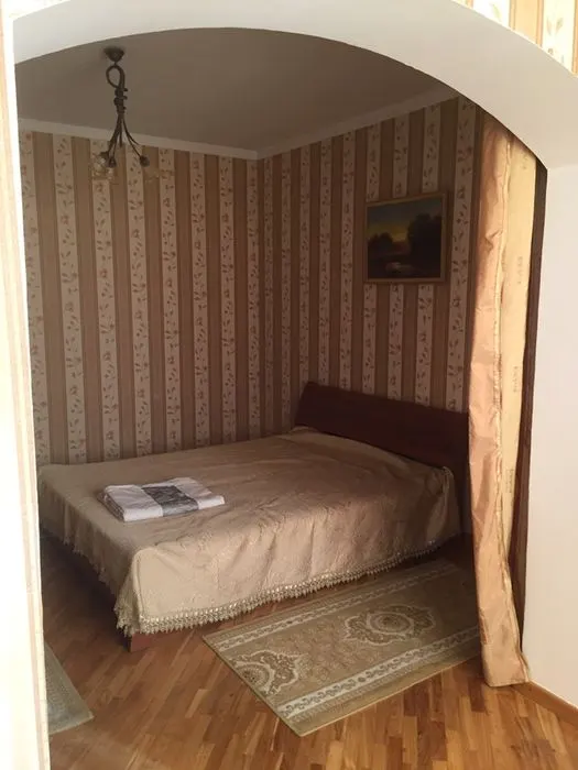 Сдаётся 4-комнатная квартира, 100 м², 7/9 этаж — Мирабадский район