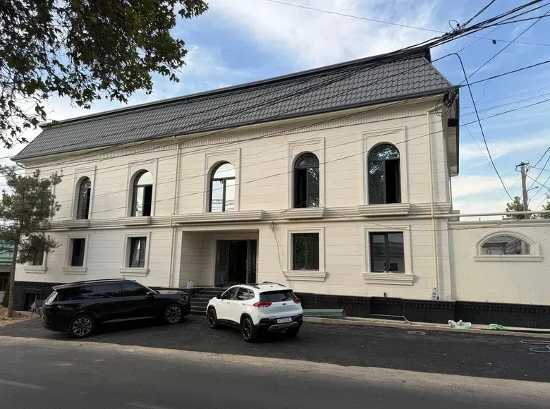 Продаётся коммерческое помещение, 1800 м² — Мирзо-Улугбекский район
