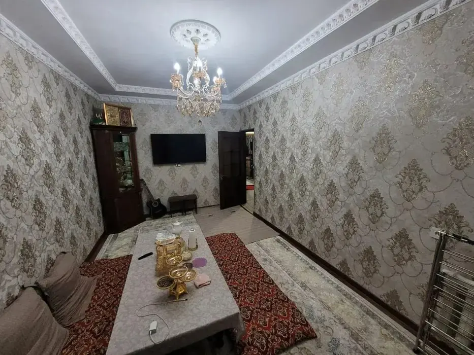 Продаётся 2-комнатная квартира, 58 м², 2/4 этаж — Алмазарский район