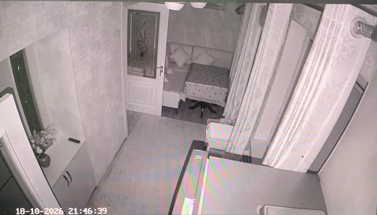 Сотилади 2 хонали квартира, 53 м², 2/2 қават — Янгийўл шаҳри