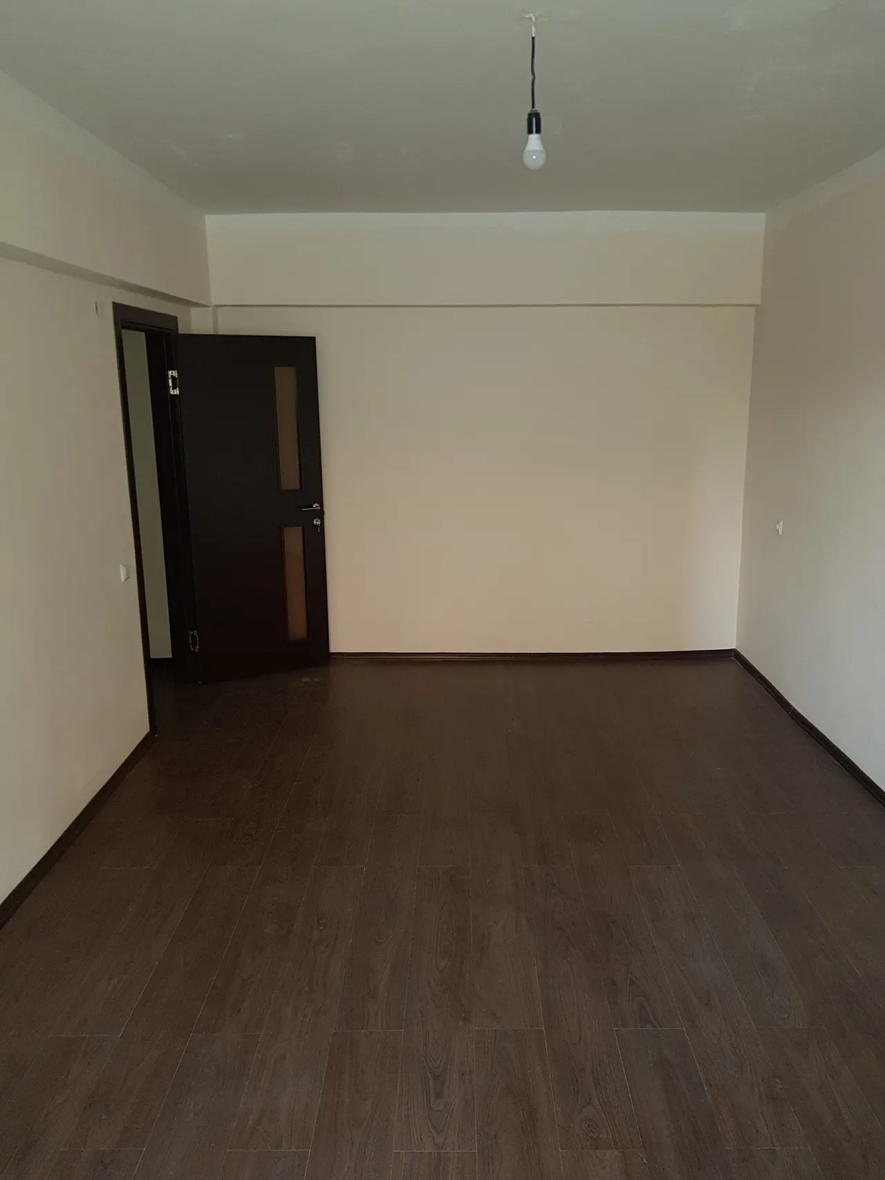 Сотилади 2 хонали квартира, 60 м², 1/7 қават — Олмазор тумани