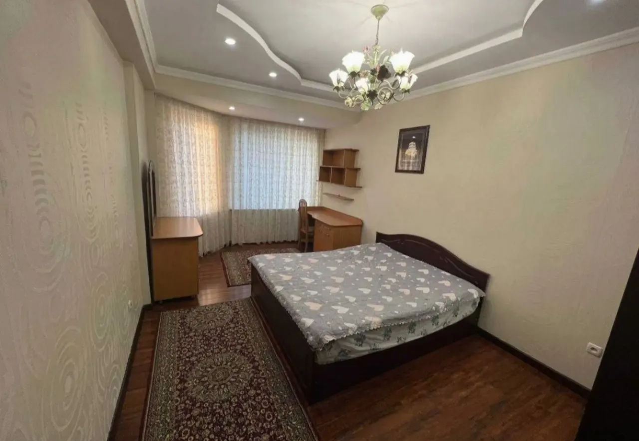 Ижарага берилади 4 хонали квартира, 140 м², 6/8 қават — Шайхонтоҳур тумани