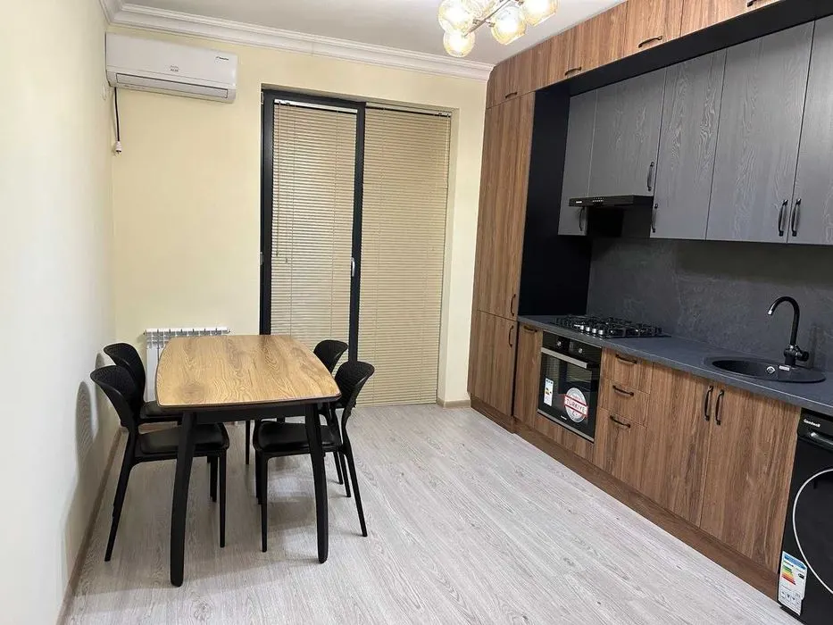 Сдаётся 1-комнатная квартира, 42 м², 10/16 этаж — Шайхантахурский район