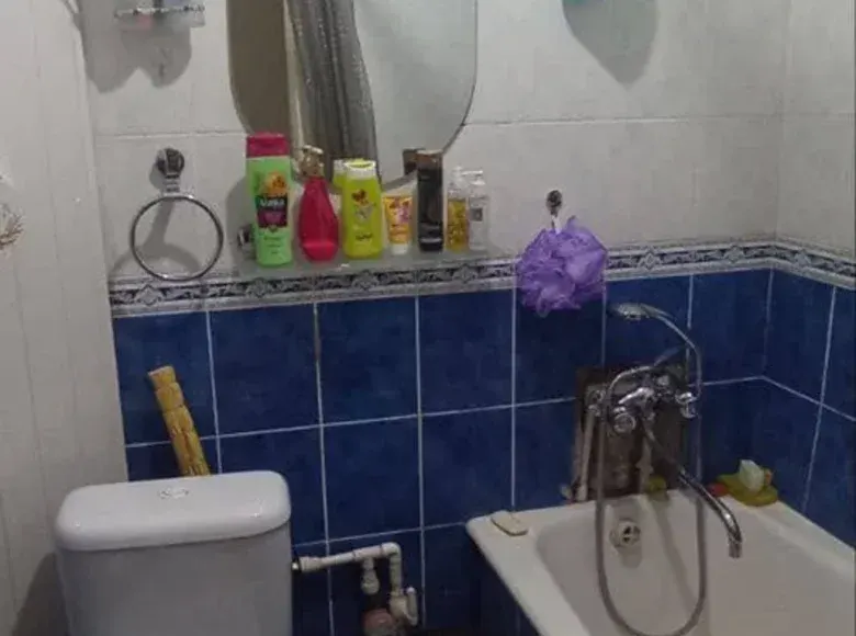 Продаётся 1-комнатная квартира, 33 м², 5/5 этаж — Юнусабадский район