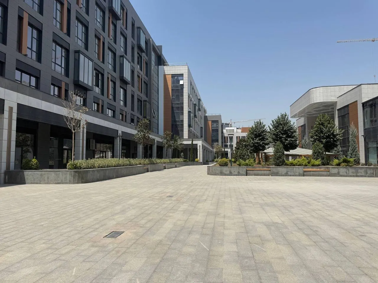 Продаётся 5-комнатная квартира, 220 м², 10/11 этаж — Яшнабадский район