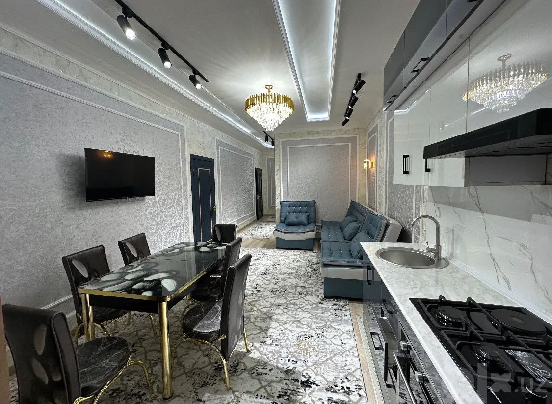 Ijaraga beriladi 3 xonali kvartira, 130 m², 10/10 qavat — Yakkasaroy tumani