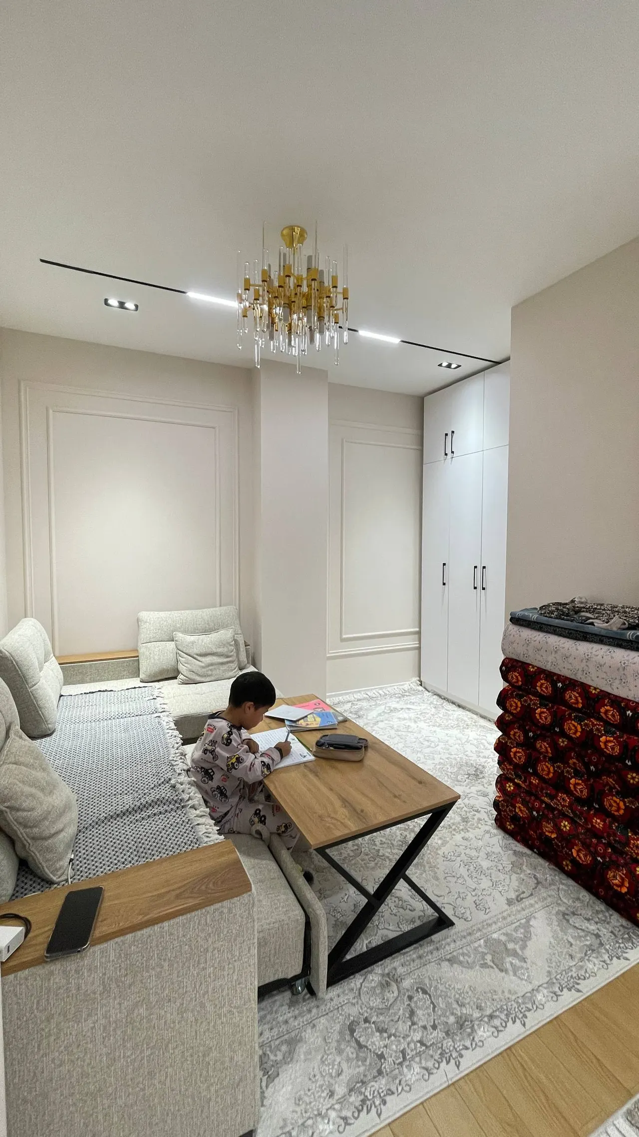 Sotiladi 2 xonali kvartira, 50 m², 4/12 qavat — Sergeli tumani