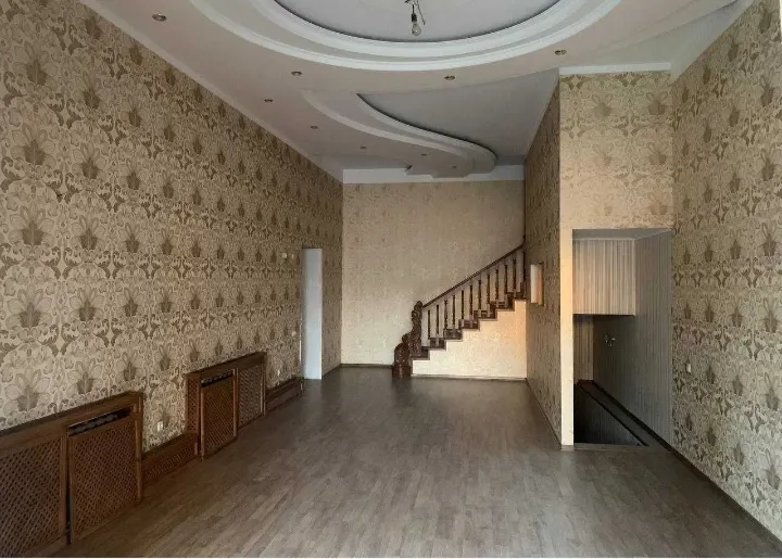 Sotiladi 6 xonali hovli uy, 7.3 sotix, 412 m², 2/2 qavat — Mirzo Ulugʻbek tumani