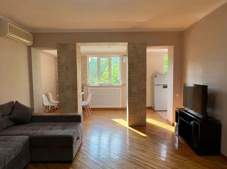 Sotiladi 3 xonali kvartira, 75 m², 4/4 qavat — Mirobod tumani