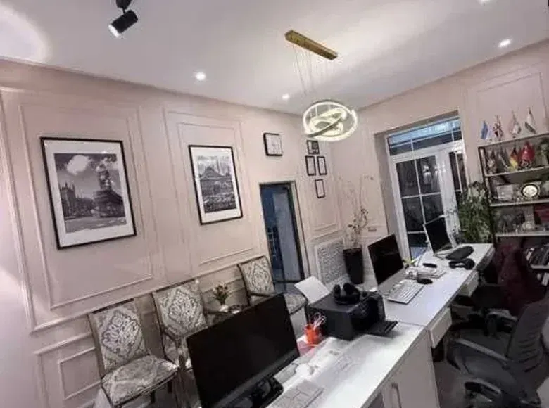 Sotiladi tijorat binosi, 50 m², 1/4 qavat — Shayxontohur tumani