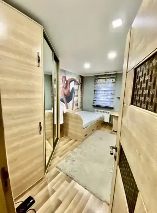 Продаётся 4-комнатная квартира, 100 м², 4/9 этаж — Мирзо-Улугбекский район