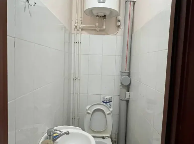 Продаётся 3-комнатная квартира, 75 м², 5/5 этаж — Фергана