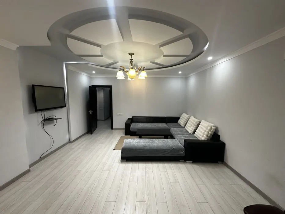 Сдаётся 3-комнатная квартира, 72 м², 5/9 этаж — Мирабадский район