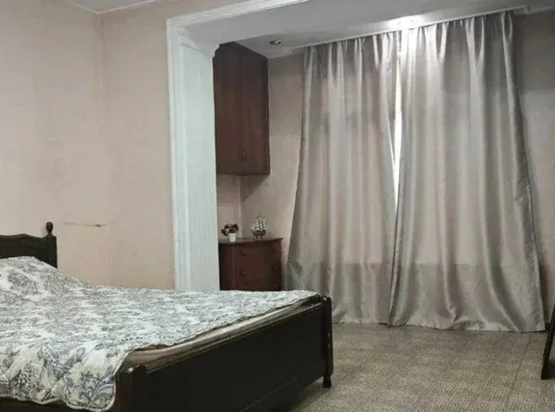 Ижарага берилади 1 хонали квартира, 35 м², 4/4 қават — Миробод тумани