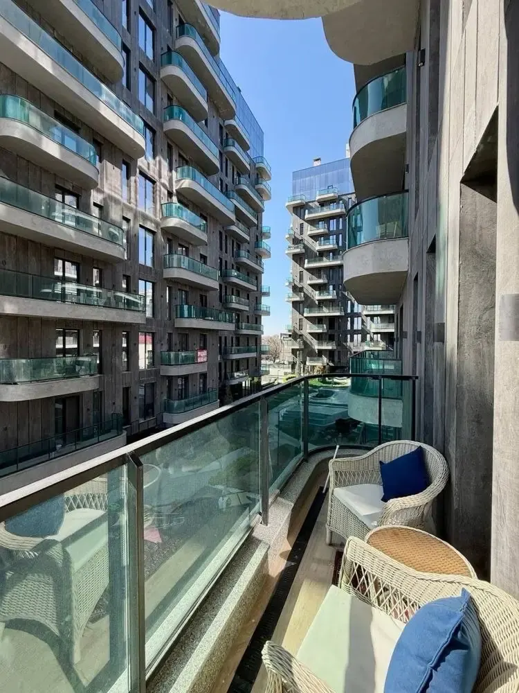 Kunlik ijaraga 3 xonali kvartira, 76 m², 8/13 qavat — Mirobod tumani