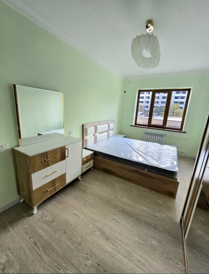 Сдаётся 4-комнатная квартира, 105 м², 4/9 этаж — Яккасарайский район