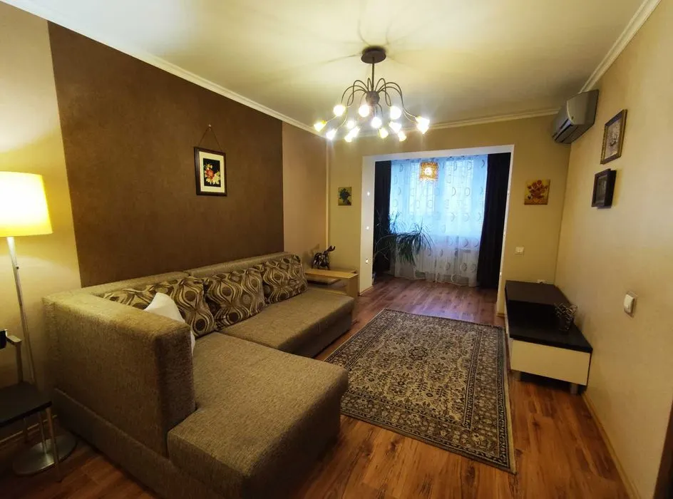 Сдаётся квартира-студия, 75 м², 7/8 этаж — Мирабадский район