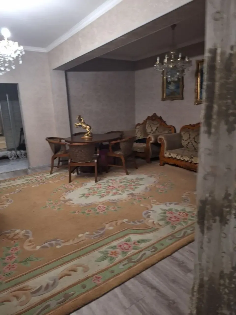 Сотилади 6 хонали квартира, 92 м², 1/5 қават — Юнусобод тумани