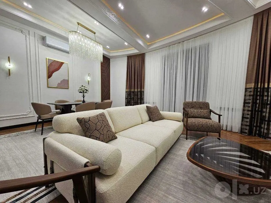 Сдаётся 4-комнатная квартира, 130 м², 5/8 этаж — Мирзо-Улугбекский район