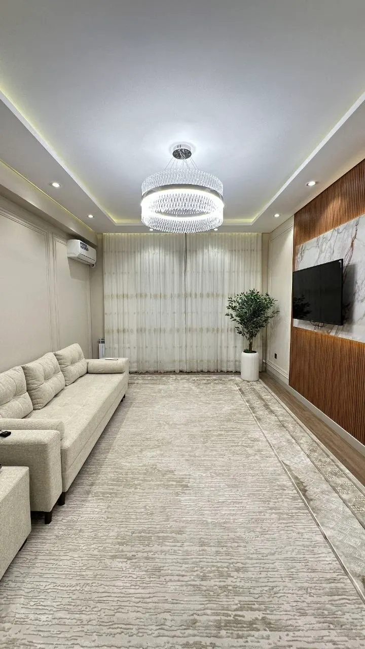 Sotiladi 2 xonali kvartira, 65 m², 8/10 qavat — Yakkasaroy tumani