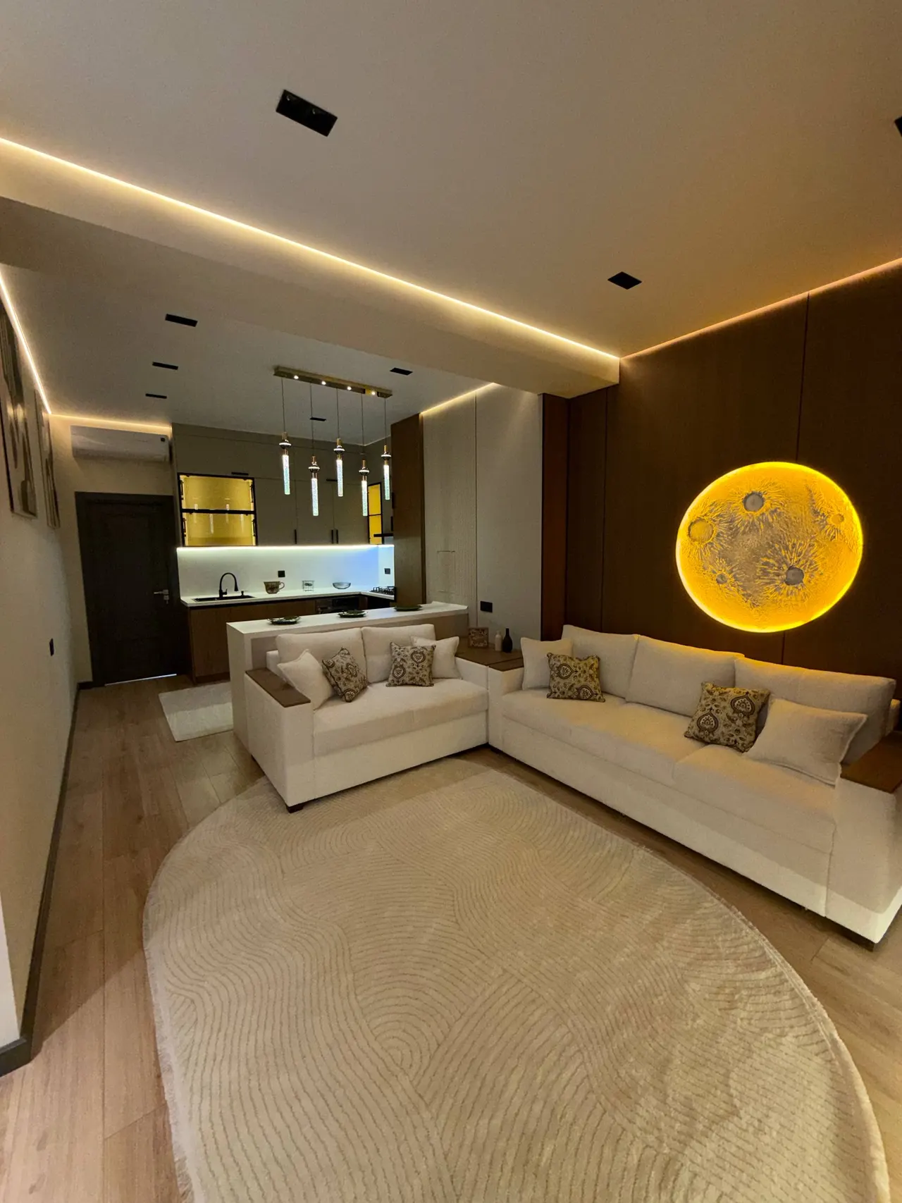 Sotiladi 3 xonali kvartira, 75 m², 14/16 qavat — Yakkasaroy tumani