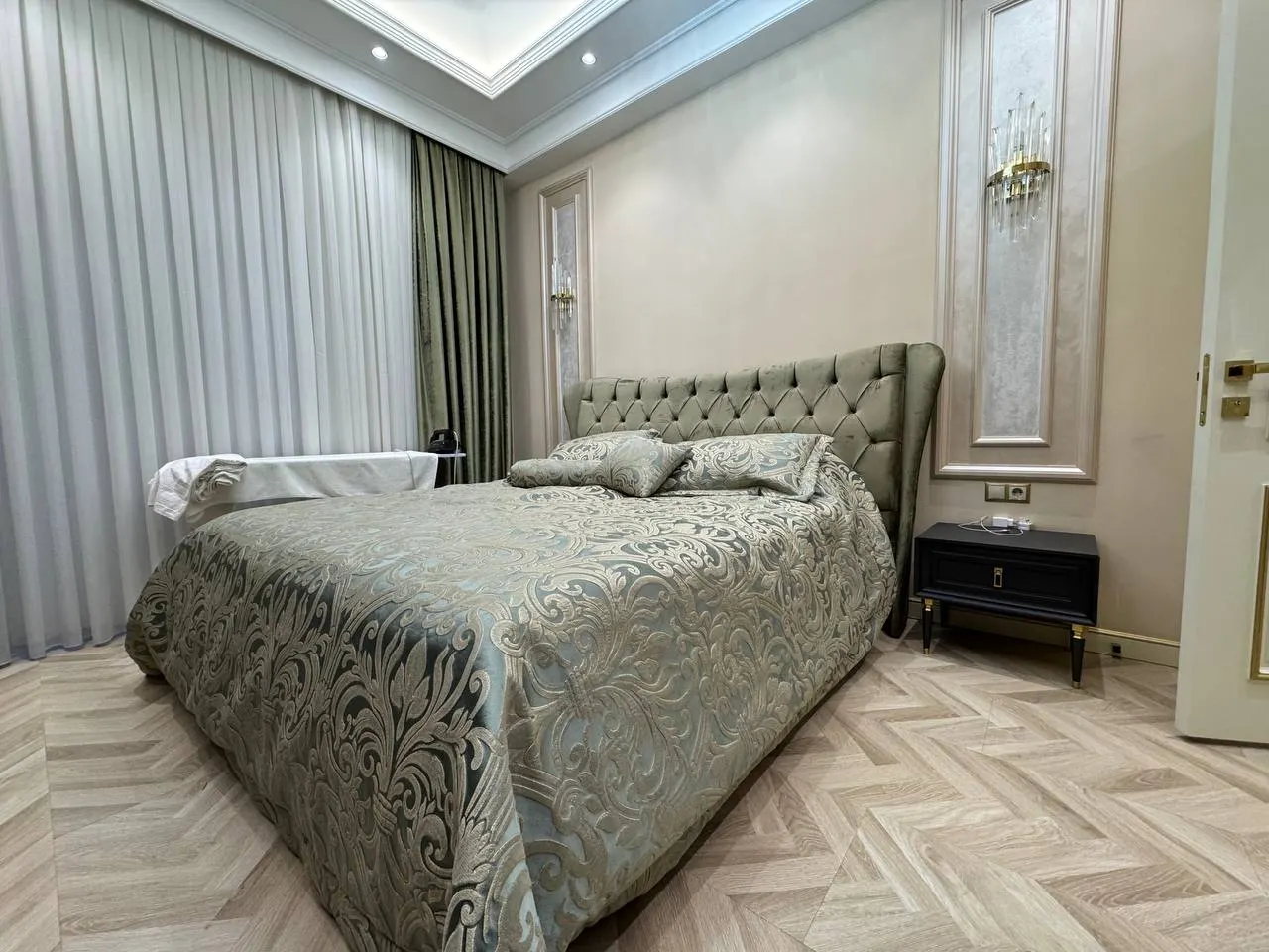 Сдаётся 3-комнатная квартира, 120 м², 3/7 этаж — Шайхантахурский район
