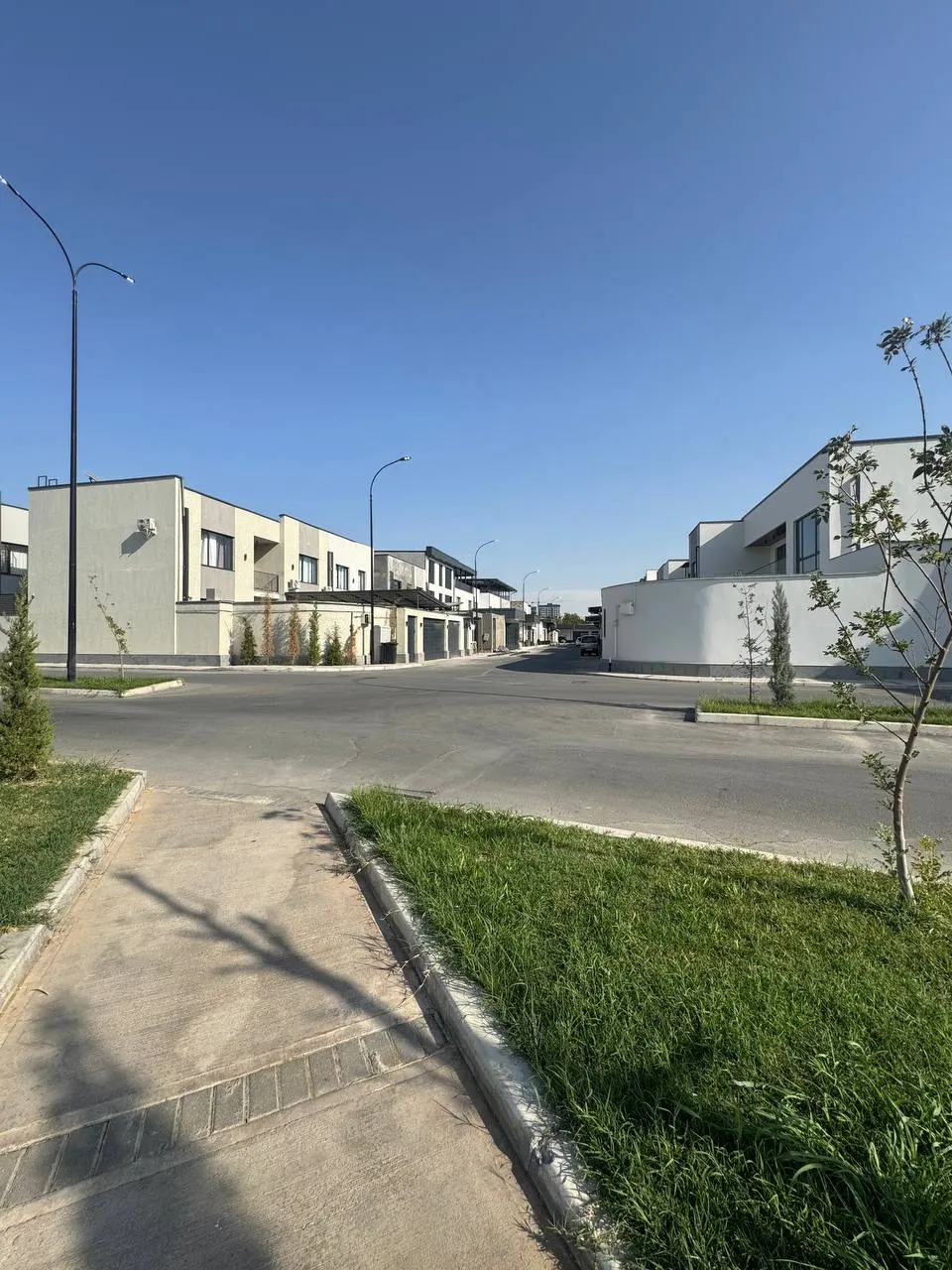 Продаётся 7-комнатный дом, 2 сот., 2 этажа — Мирабадский район