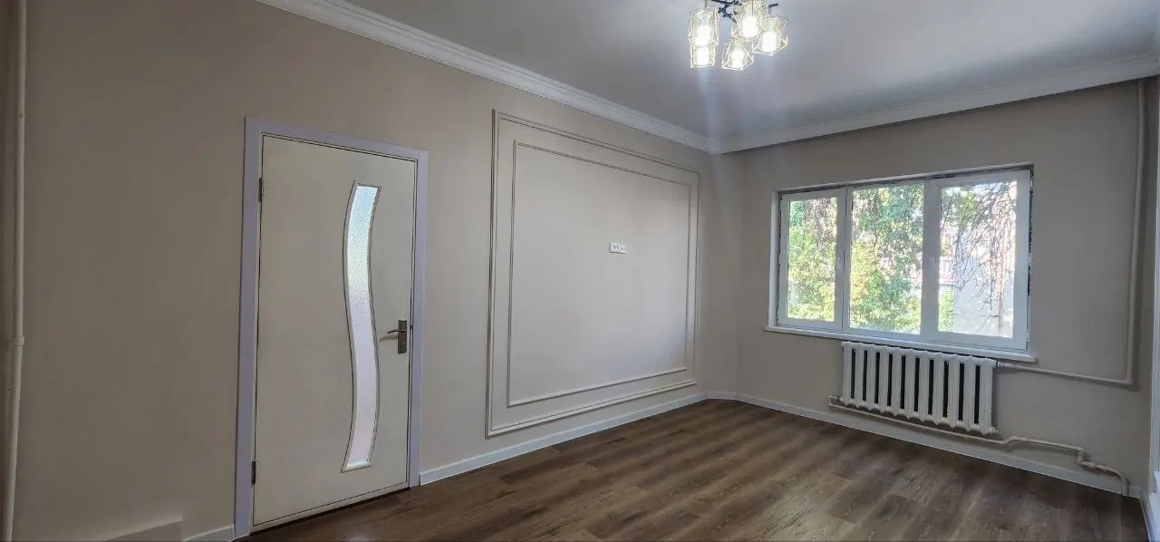 Продаётся 1-комнатная квартира, 42 м², 3/5 этаж — Юнусабадский район