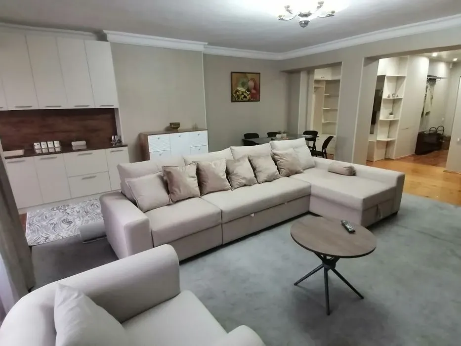 Сдаётся 3-комнатная квартира, 100 м², 12/13 этаж — Мирзо-Улугбекский район