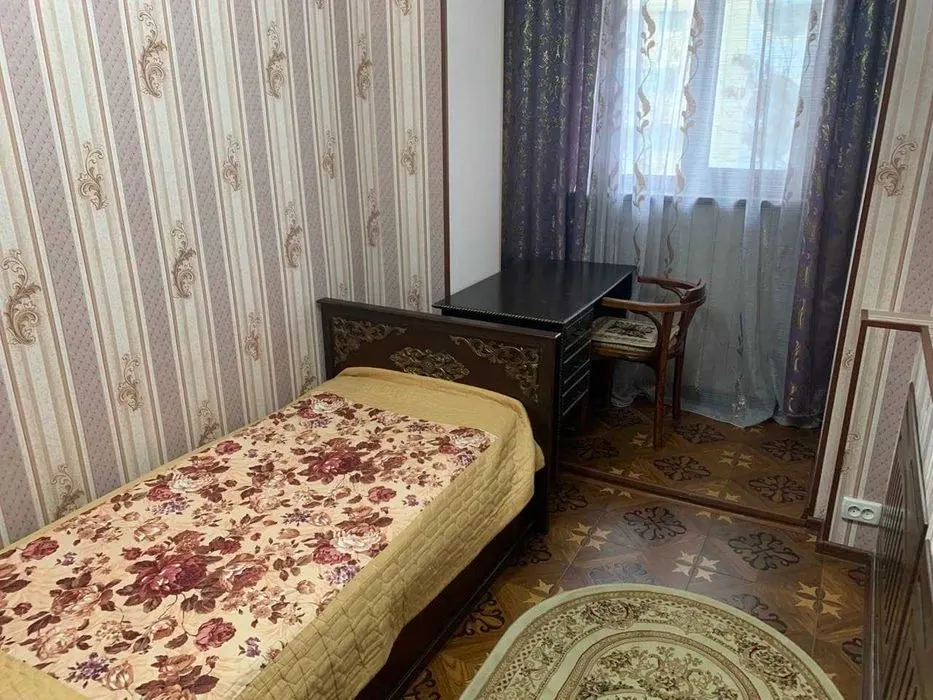 Ijaraga beriladi 4 xonali kvartira, 75 m², 4/4 qavat — Yakkasaroy tumani