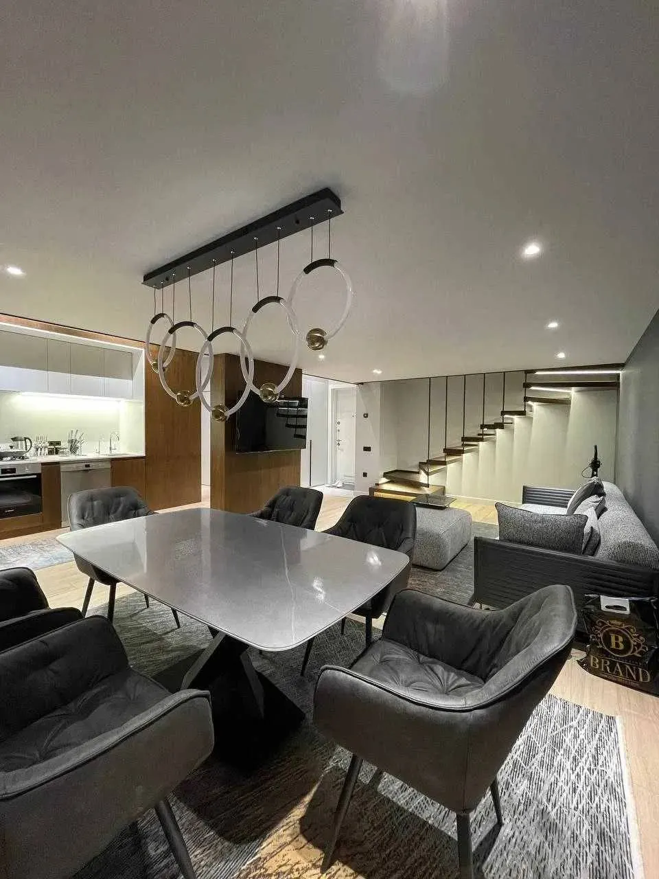 Ijaraga beriladi 3 xonali kvartira, 115 m², 6/7 qavat — Shayxontohur tumani
