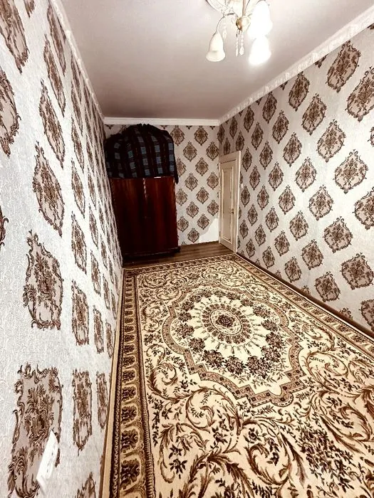 Сдаётся 4-комнатная квартира, 12 м², 4/4 этаж — Яшнабадский район