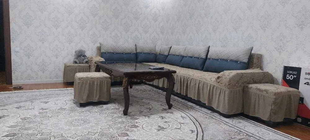 Сдаётся 2-комнатная квартира, 72 м², 9/9 этаж — Шайхантахурский район