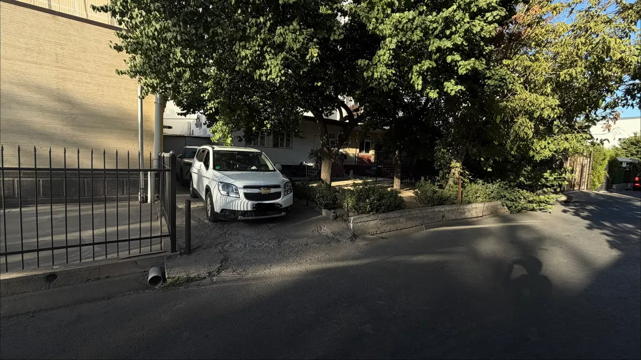 Сотилади 2 хонали квартира, 59.4 м², 1/5 қават — Шайхонтоҳур тумани