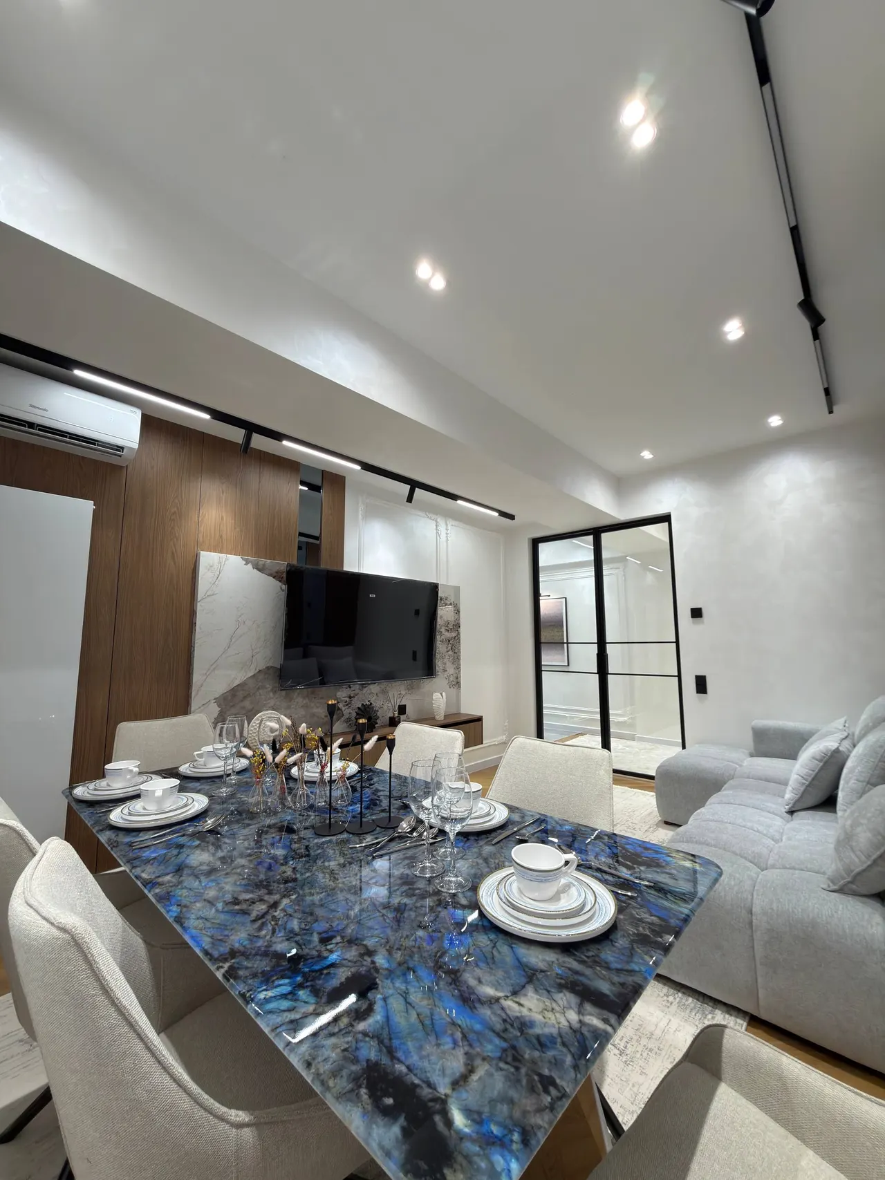 Продаётся 4-комнатная квартира, 107 м², 4/10 этаж — Яккасарайский район
