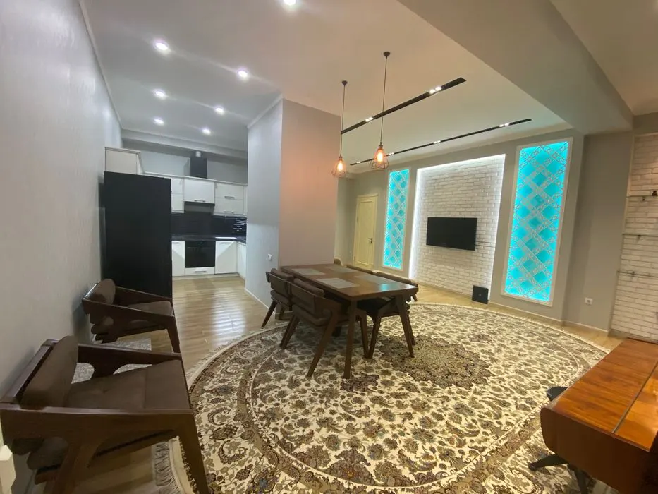 Ijaraga beriladi 2 xonali kvartira, 100 m², 8/9 qavat — Mirobod tumani