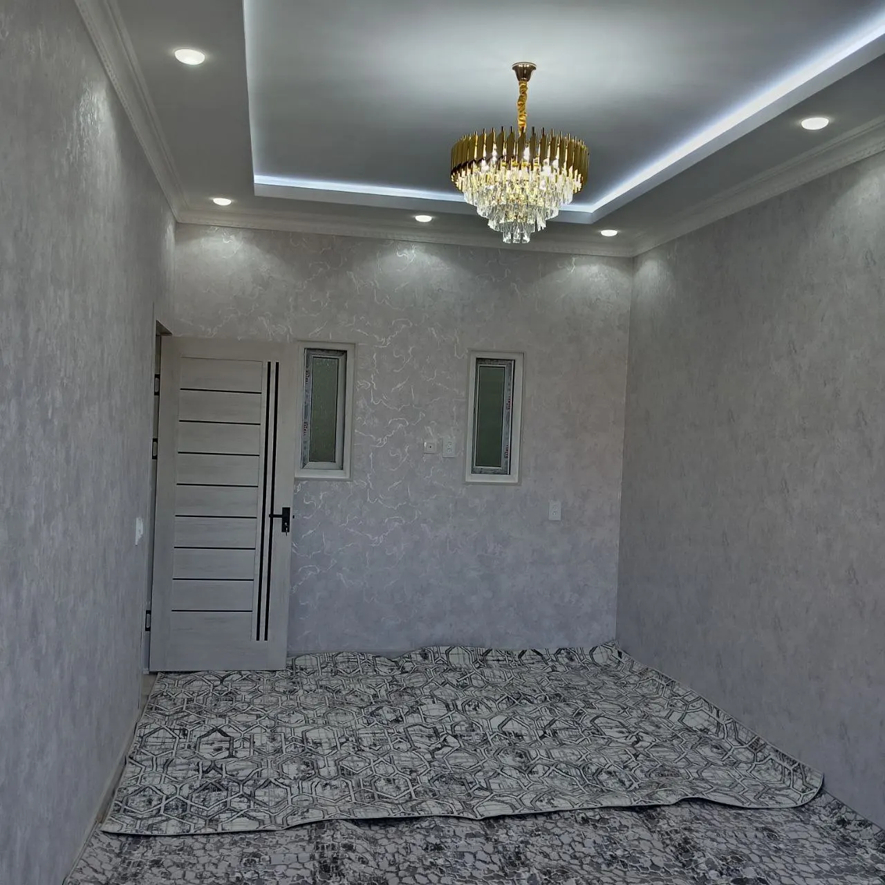 Сотилади 2 хонали квартира, 54 м², 7/9 қават — Янгиҳаёт тумани