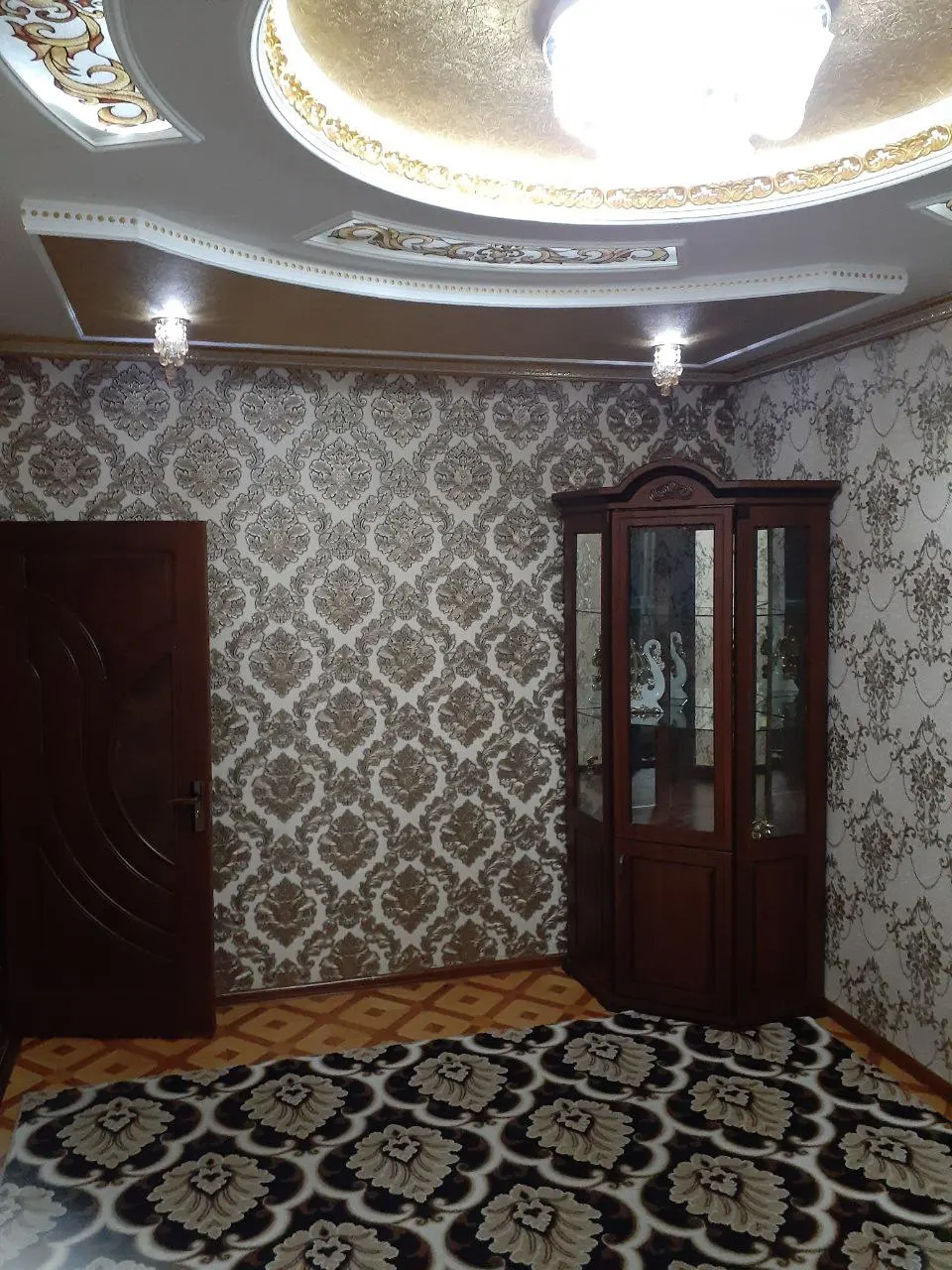 Продаётся 4-комнатная квартира, 67 м², 2/4 этаж — Чиланзарский район