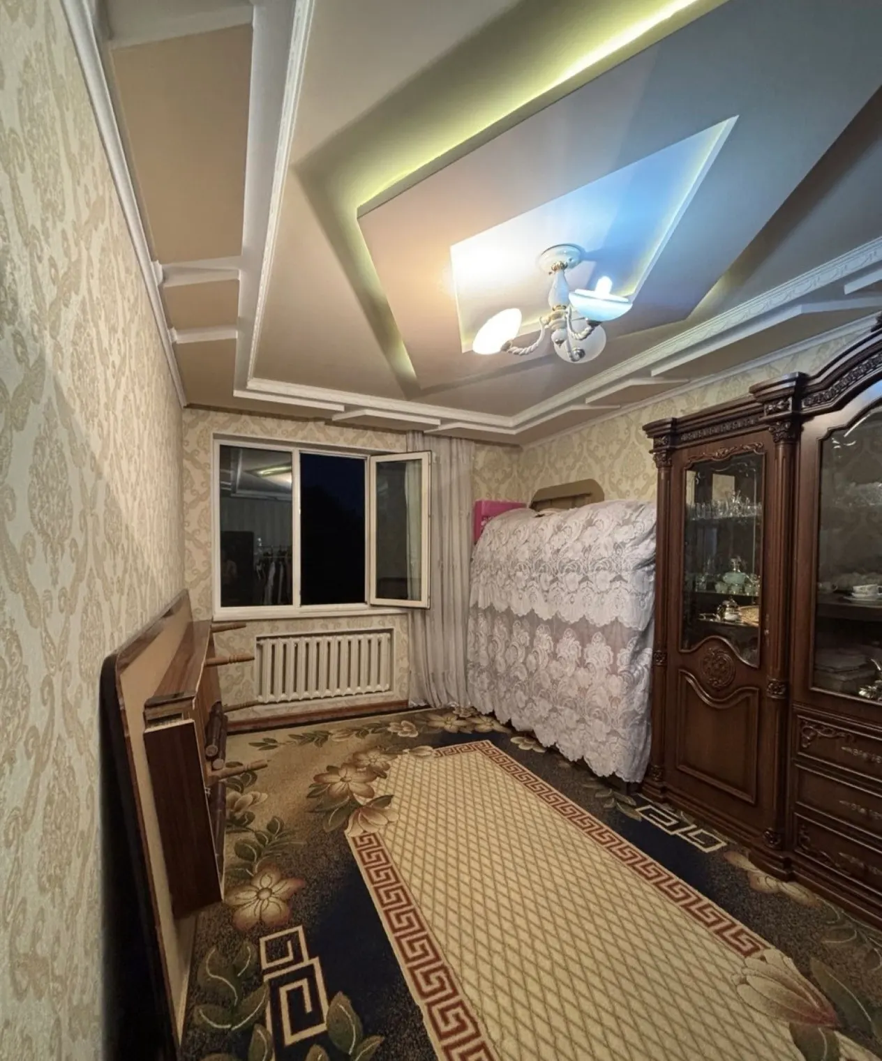 Сотилади 3 хонали квартира, 65 м², 4/4 қават — Мирзо Улуғбек тумани