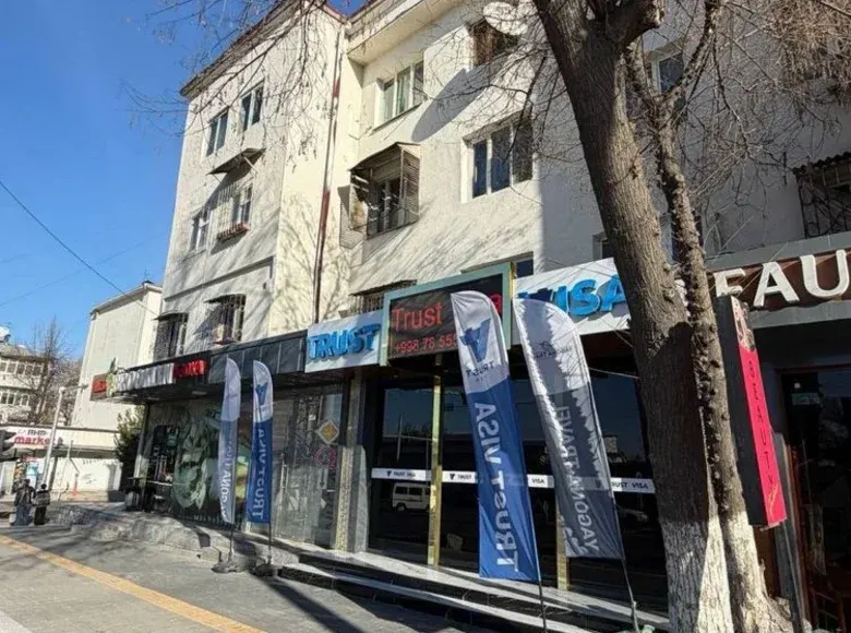 Сотилади тижорат биноси, 90 м² — Яккасарой тумани