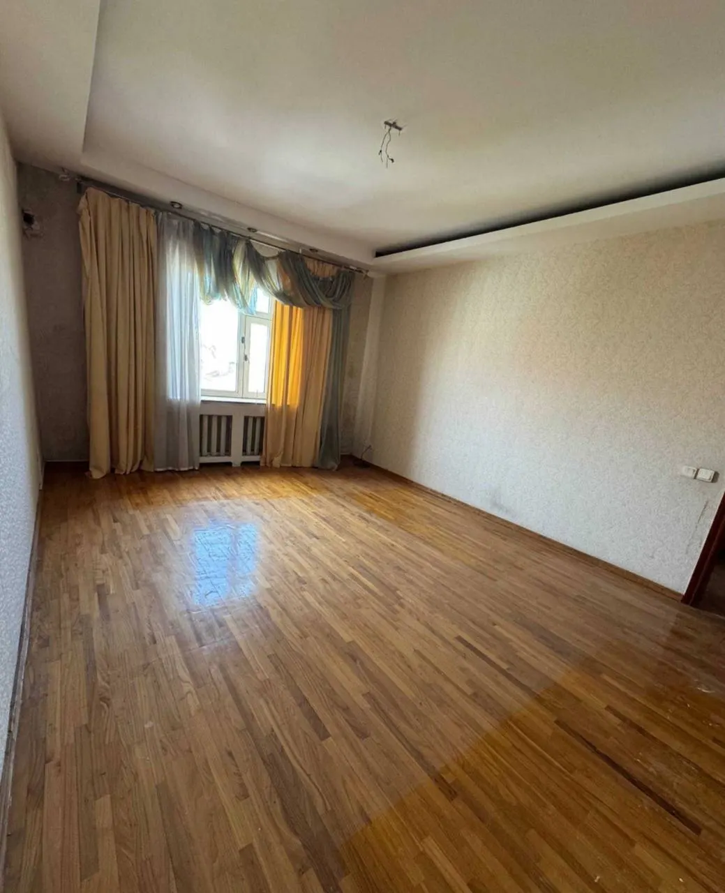 Сотилади 4 хонали квартира, 140 м², 7/9 қават — Миробод тумани