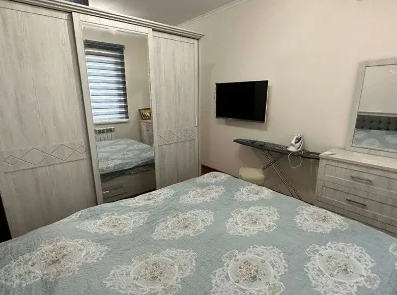 Сдаётся 1-комнатная квартира, 38 м², 2/9 этаж — Яшнабадский район