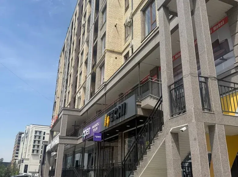Сотилади 2 хонали квартира, 61 м², 5/9 қават — Мирзо Улуғбек тумани