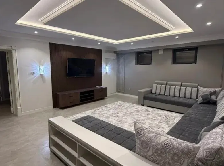 Сдаётся 6-комнатная квартира, 600 м² — Мирзо-Улугбекский район