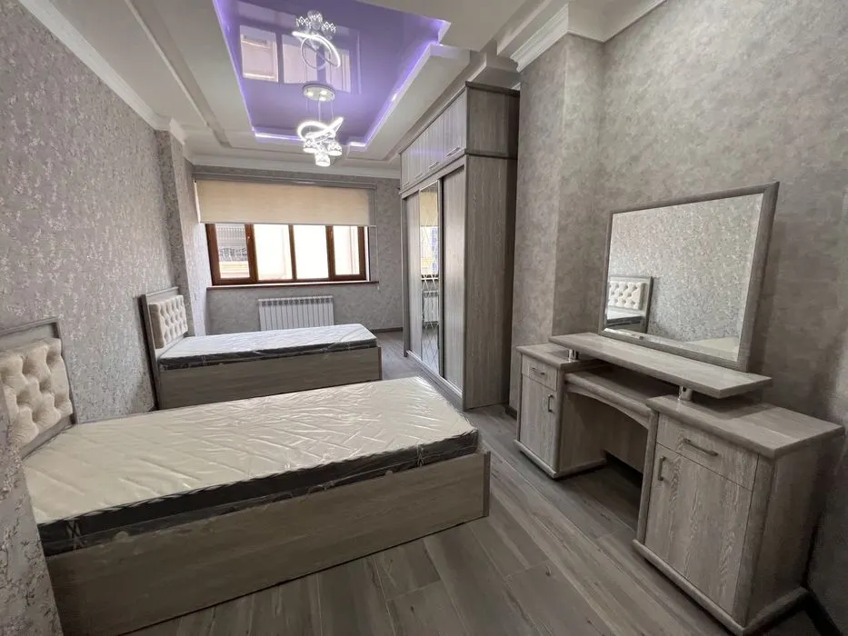 Ijaraga beriladi 3 xonali kvartira, 105 m², 7/9 qavat — Yakkasaroy tumani