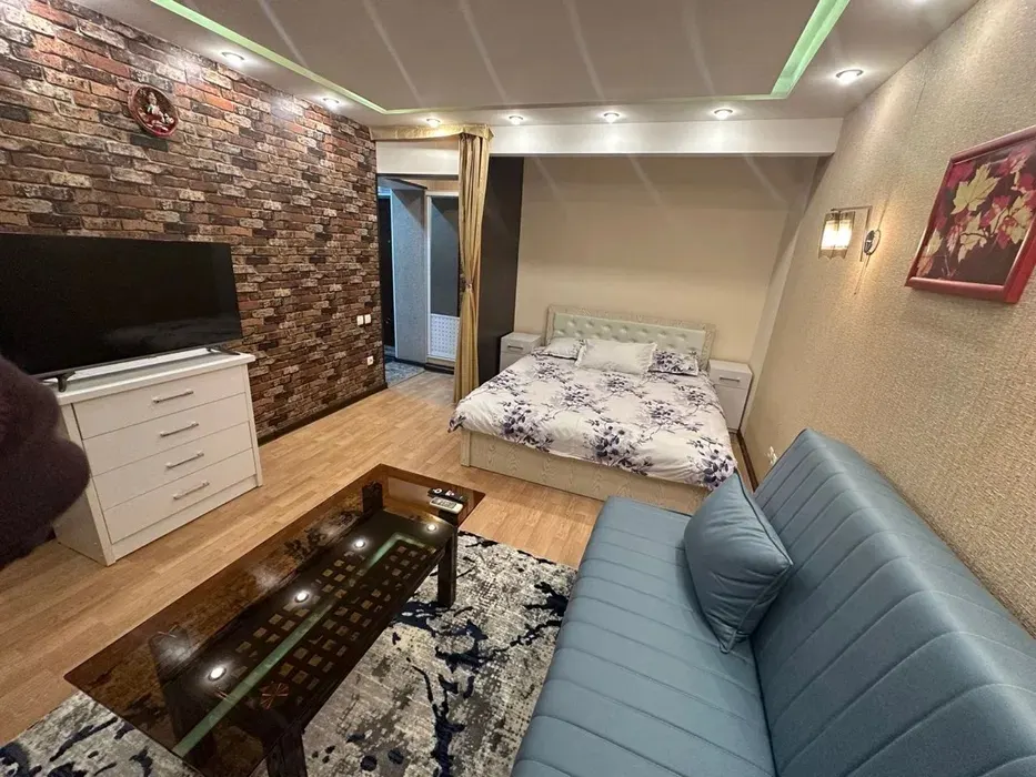Ijaraga beriladi 1 xonali kvartira, 33 m², 2/4 qavat — Mirobod tumani